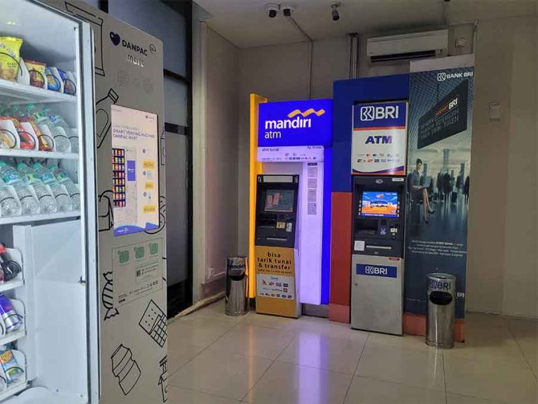 Tamansari Semanggi disewa ATM Center